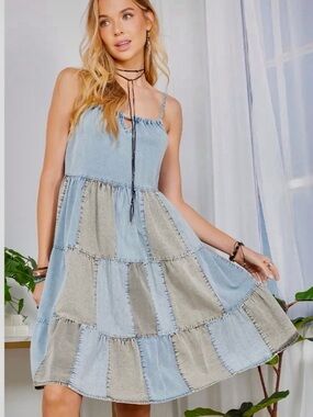 Young Threads Patchwork Denim Tiered Babydoll Dress Size Medium NWT Boho A-line